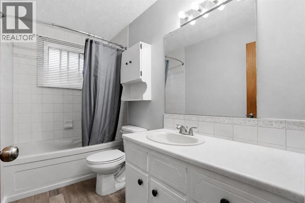 3056 32A Street SE — photo 19