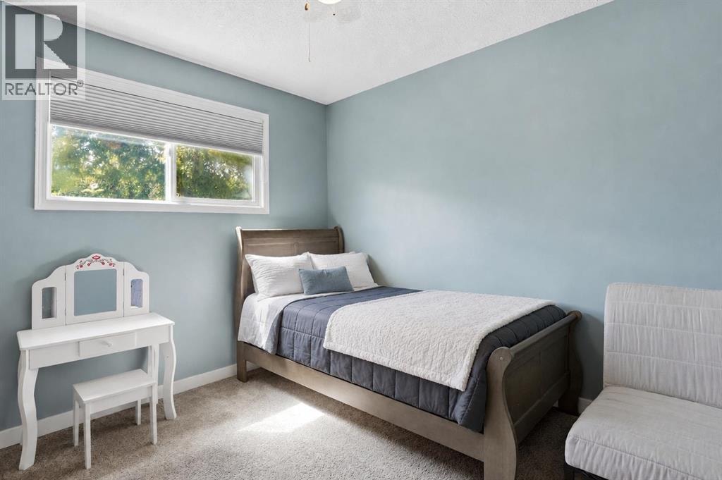 3056 32A Street SE — photo 15