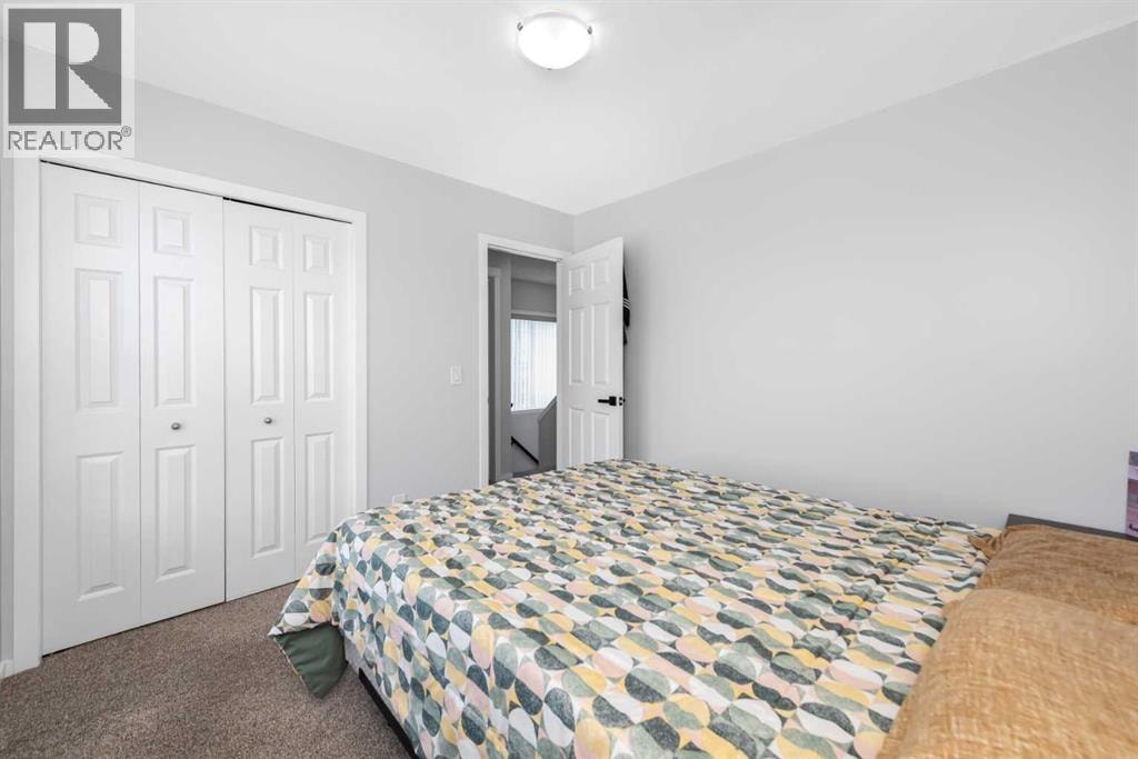 2 Saddlefield Crescent NE — photo 17