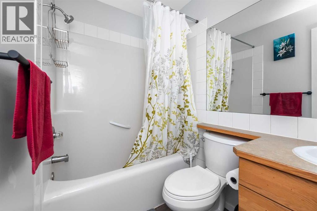 2 Saddlefield Crescent NE — photo 19