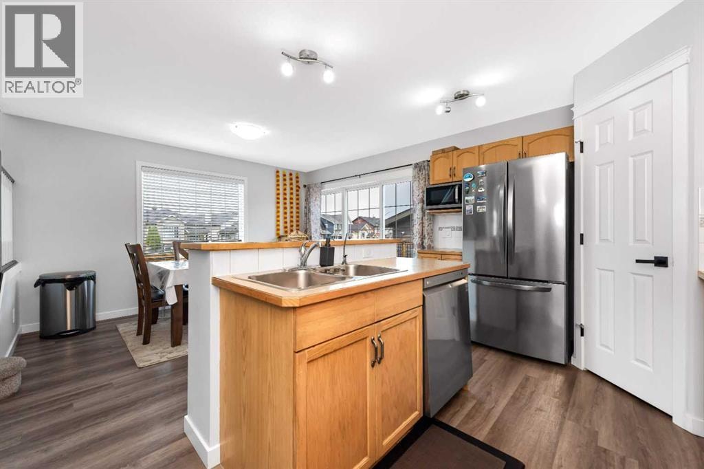 2 Saddlefield Crescent NE — photo 10