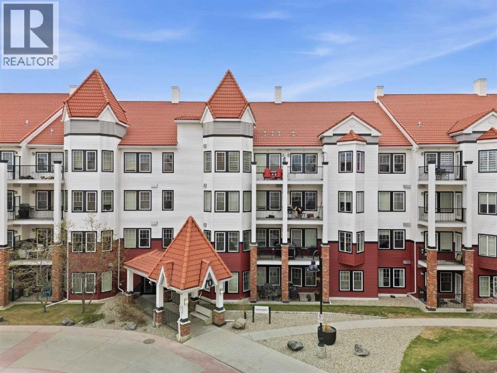 306, 70 Royal Oak Plaza NW — photo 43