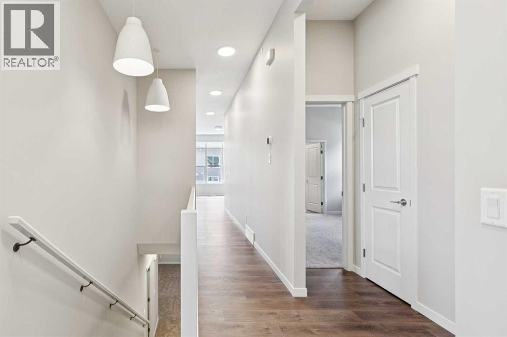 31 Hotchkiss Avenue SE — photo 3