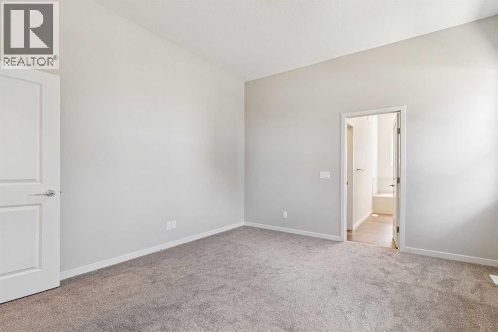31 Hotchkiss Avenue SE — photo 22