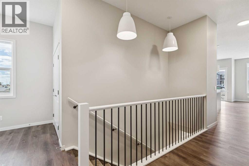 31 Hotchkiss Avenue SE — photo 4