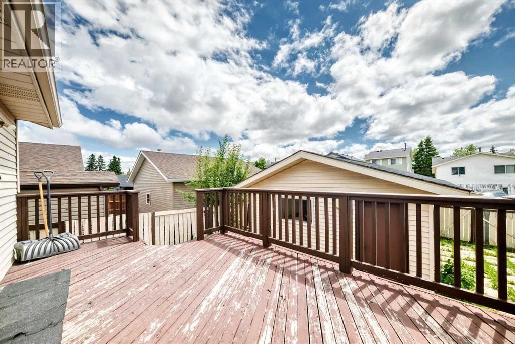 79 Castledale Way NE — photo 11