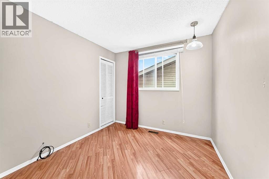 79 Castledale Way NE — photo 23