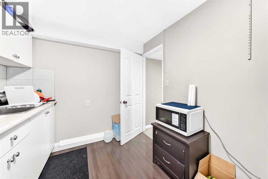 79 Castledale Way NE — photo 32