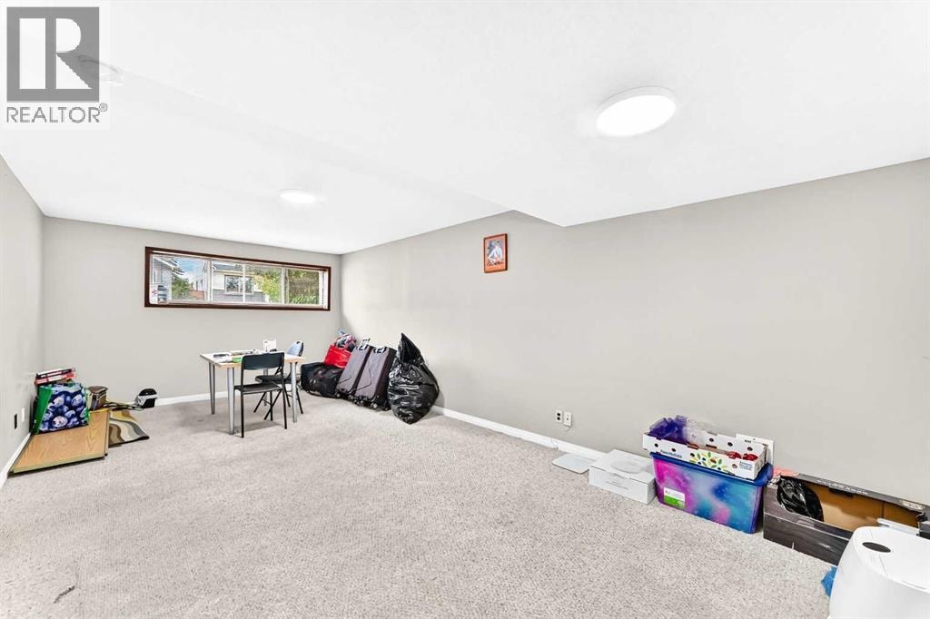 79 Castledale Way NE — photo 34