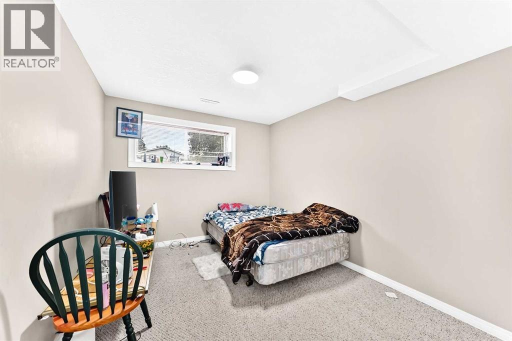 79 Castledale Way NE — photo 38