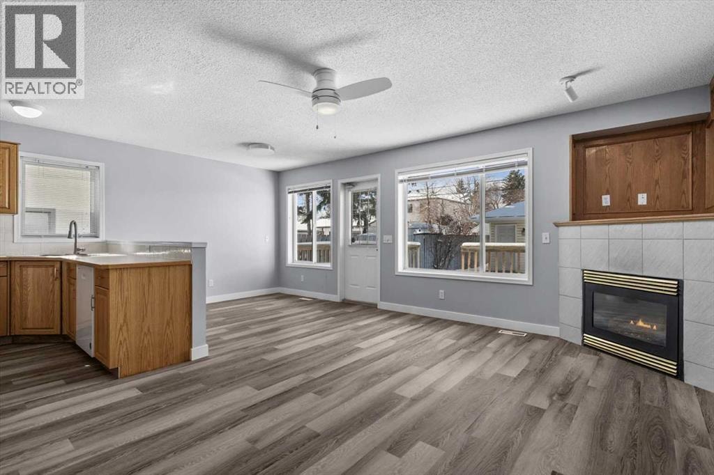 3103 39 Street SW — photo 10
