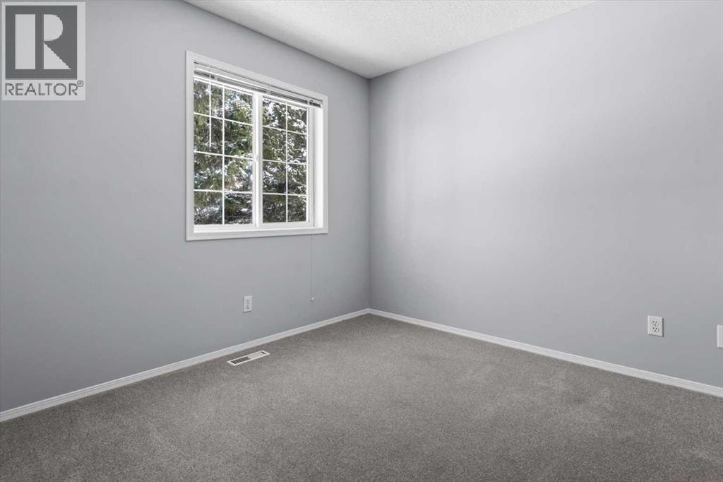 3103 39 Street SW — photo 23