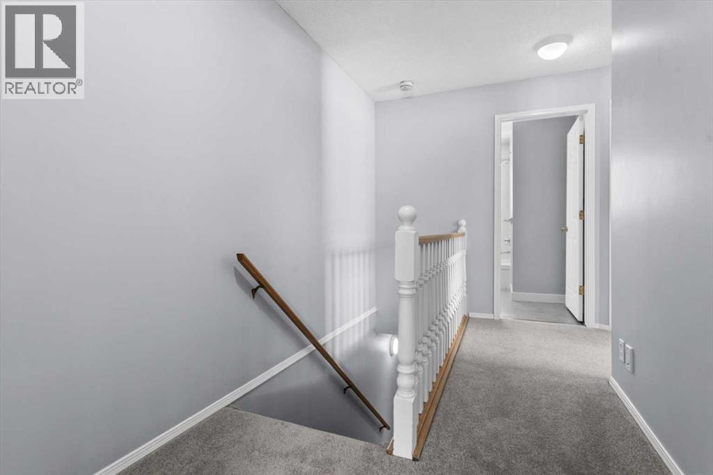 3103 39 Street SW — photo 15