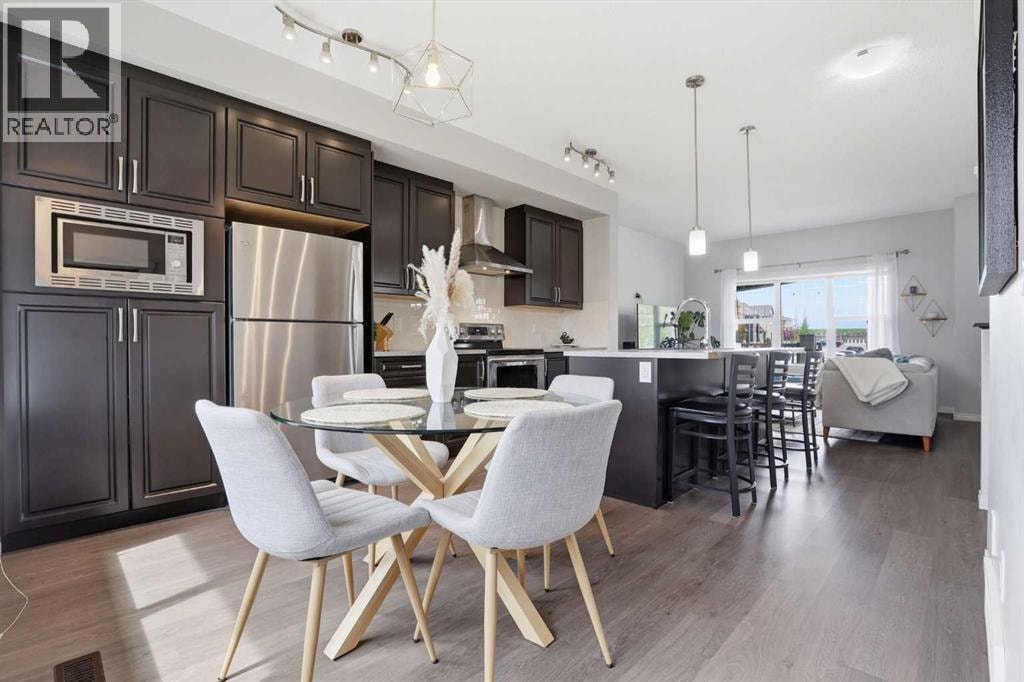 632 Mahogany Boulevard SE — photo 4