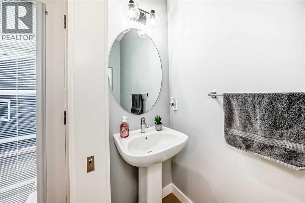 804 Lawthorn Way SE — photo 23
