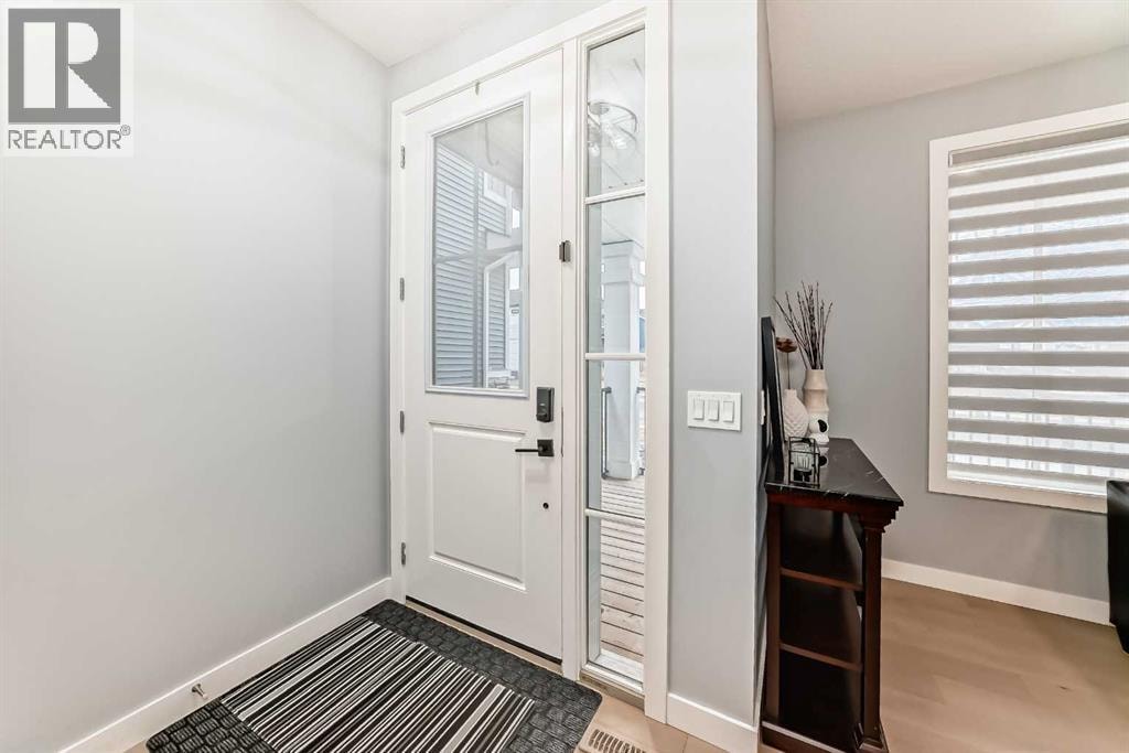804 Lawthorn Way SE — photo 5