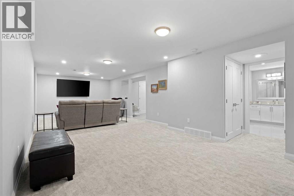 260 Parkview Place SE — photo 38