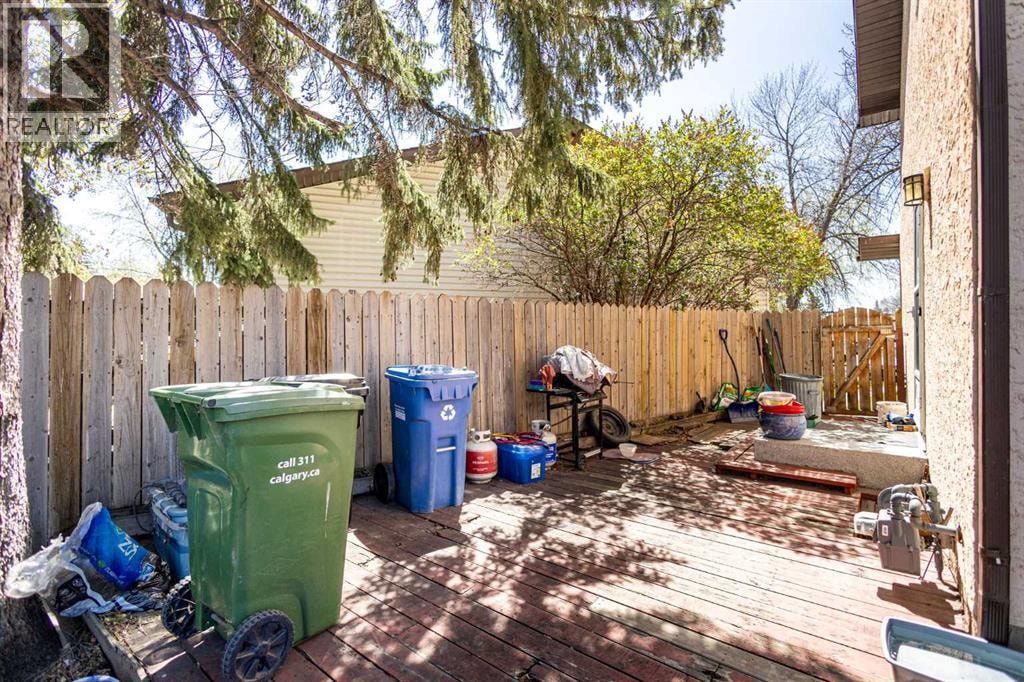 252 Templeview Way NE — photo 30