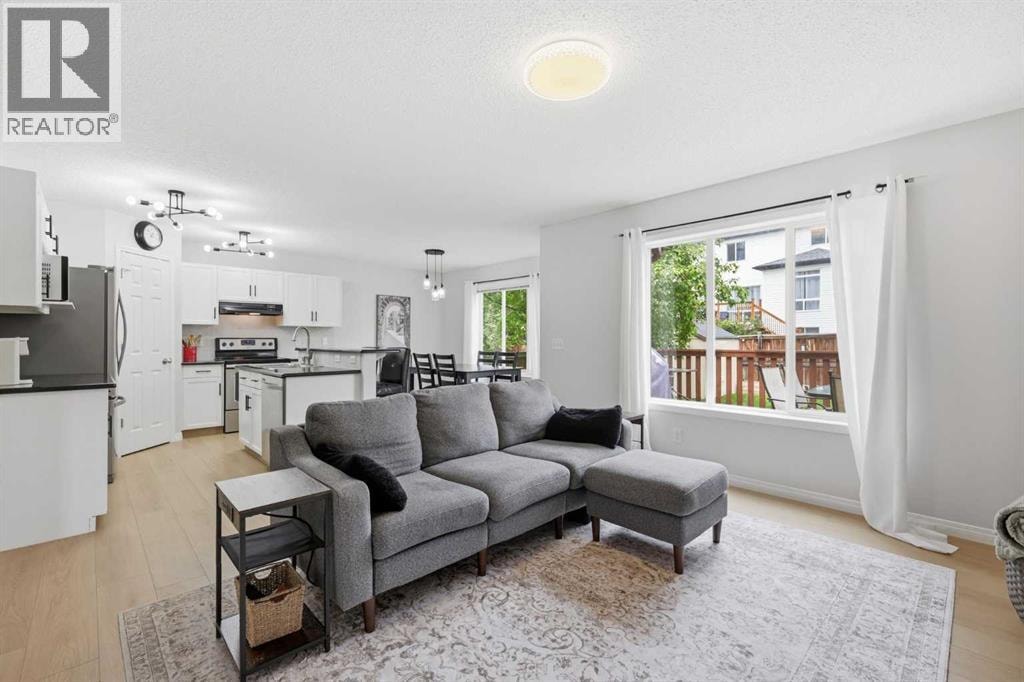 16 Evansbrooke Rise — photo 5