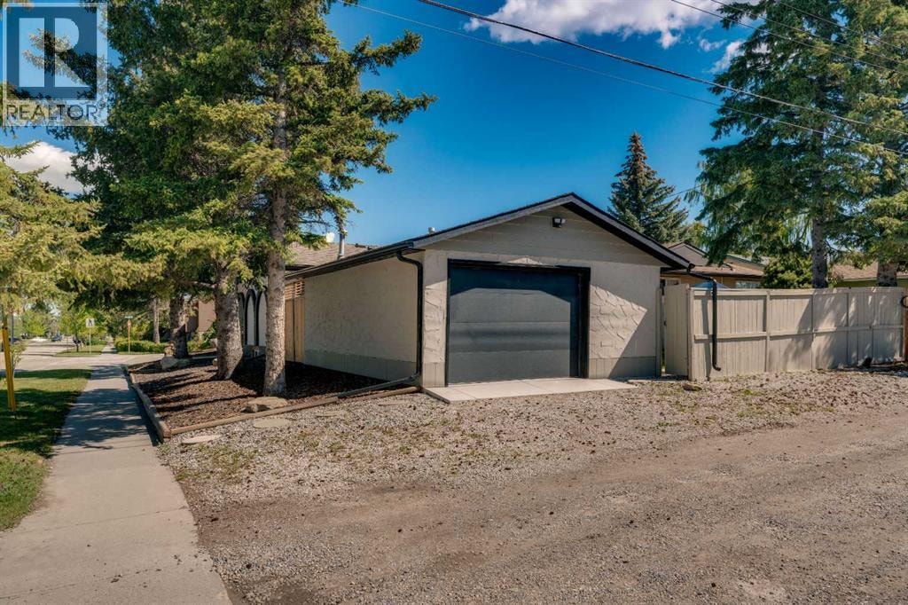 10704 Oakfield Drive SW — photo 41