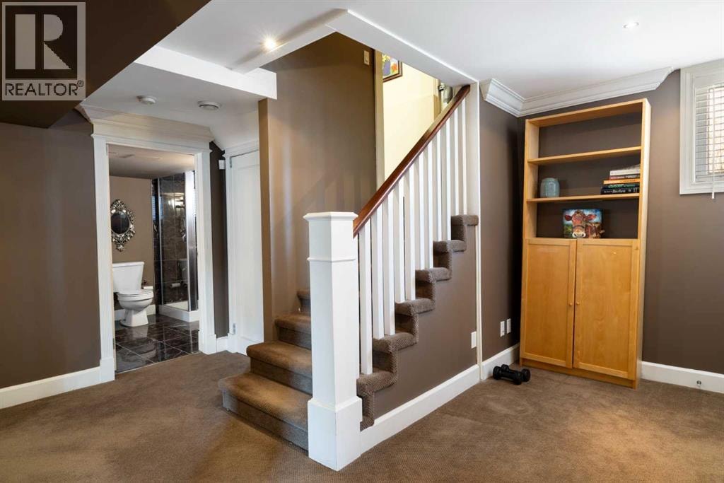 1727 24 Street SW — photo 39