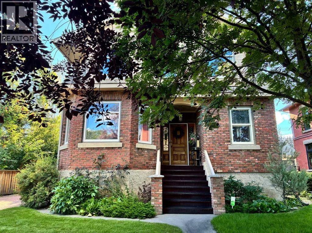1727 24 Street SW — photo 2