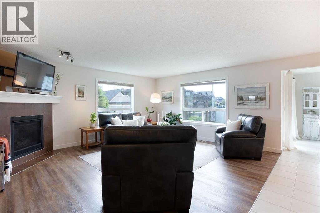 2 Kingston View SE — photo 6