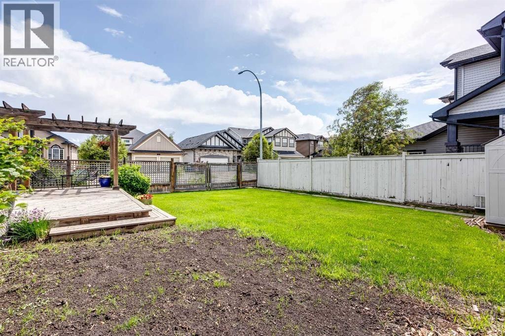 2 Kingston View SE — photo 45