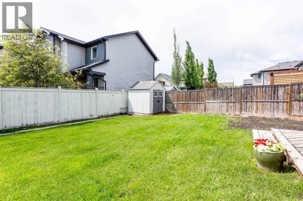 2 Kingston View SE — photo 46