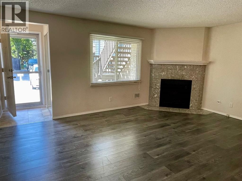 81 Cedar Springs Gardens SW — photo 9
