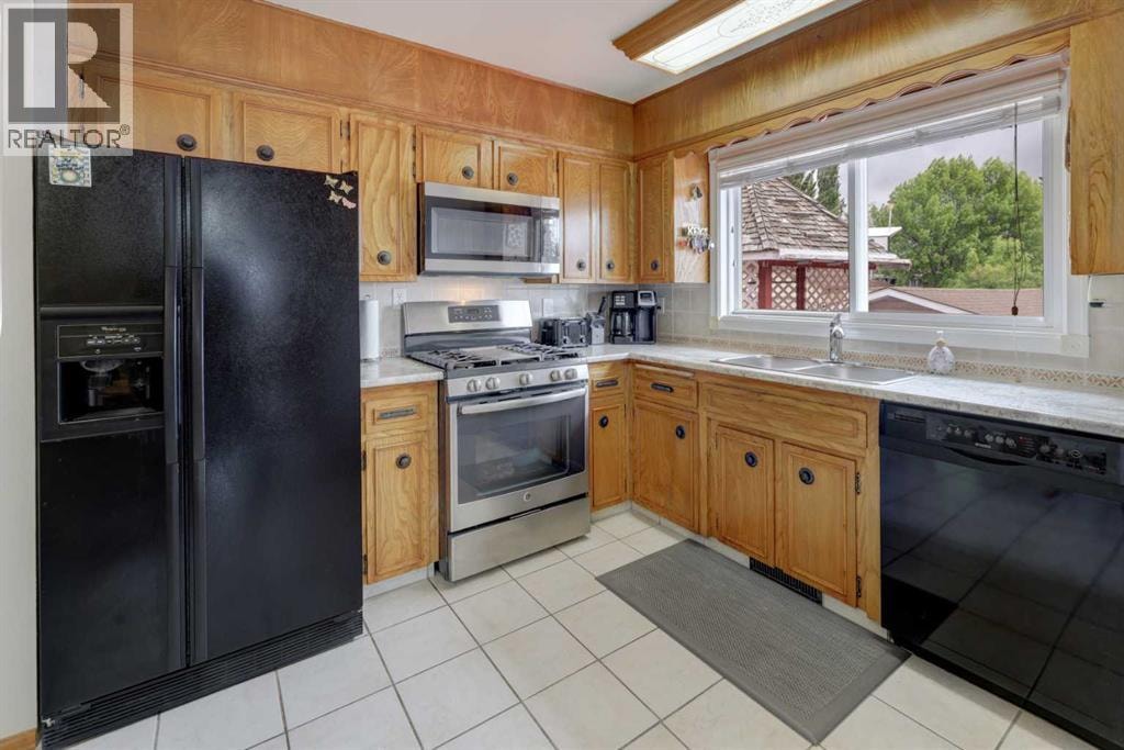 3444 Temple Way NE — photo 8