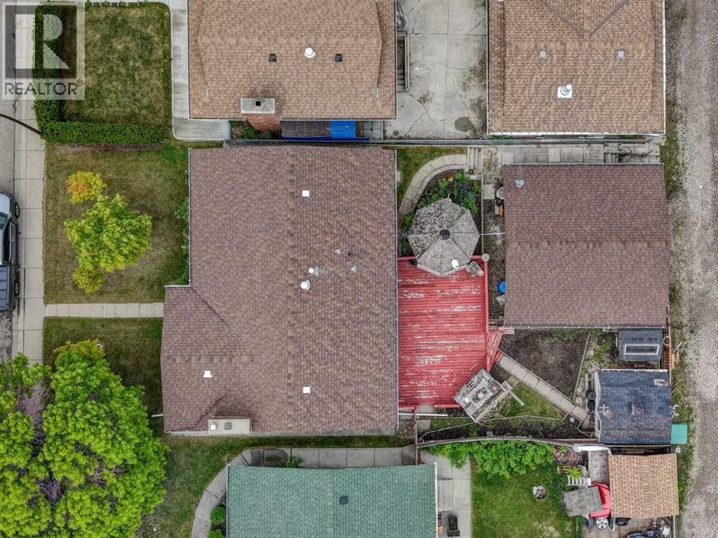 3444 Temple Way NE — photo 40