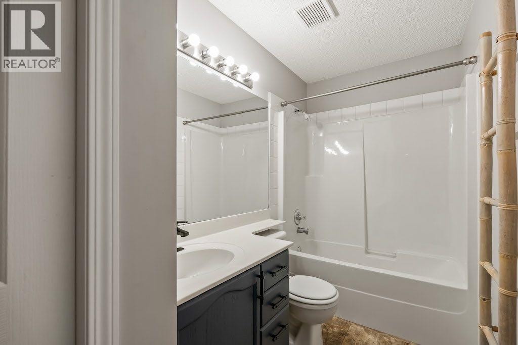 22, 914 20 Street SE — photo 33