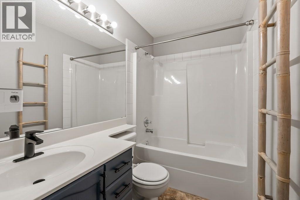 22, 914 20 Street SE — photo 32