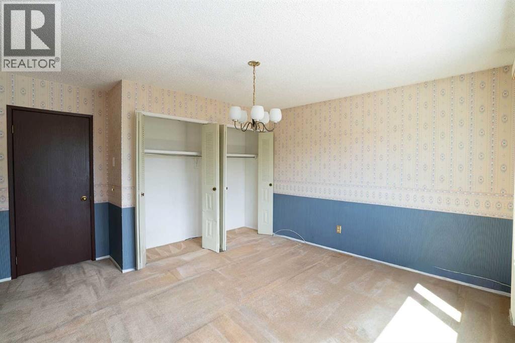 30, 228 Theodore Place NW — photo 33