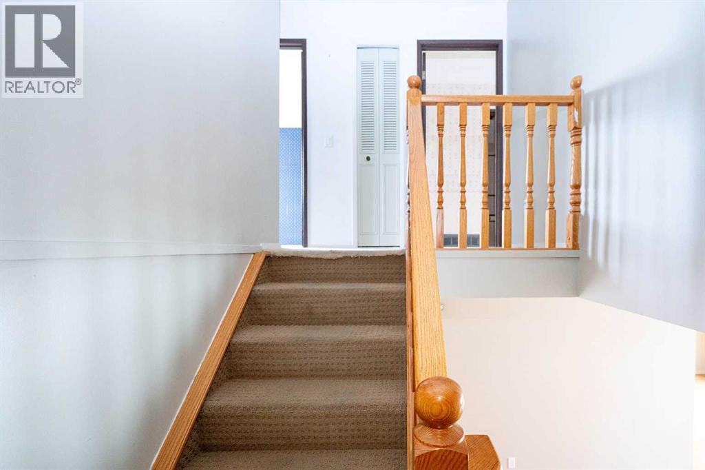 30, 228 Theodore Place NW — photo 17
