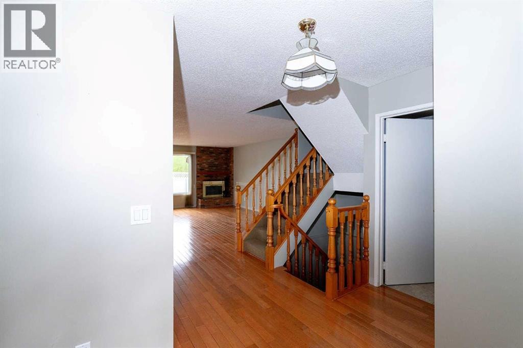 30, 228 Theodore Place NW — photo 4