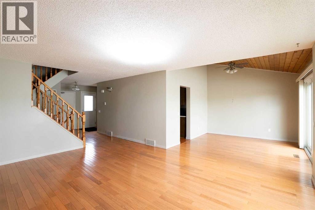30, 228 Theodore Place NW — photo 13