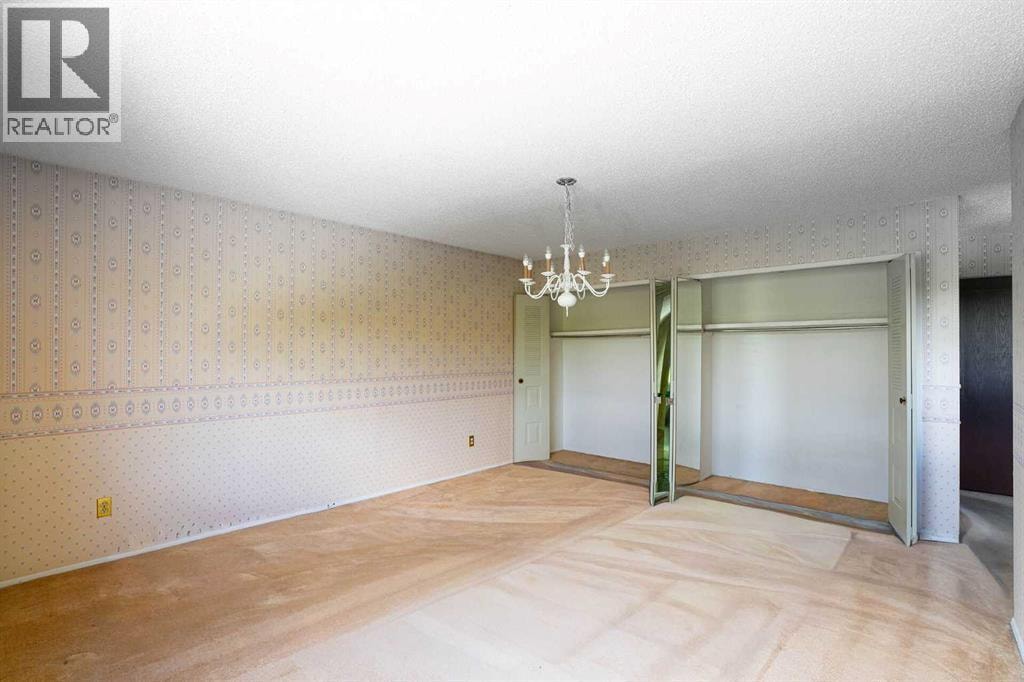 30, 228 Theodore Place NW — photo 31