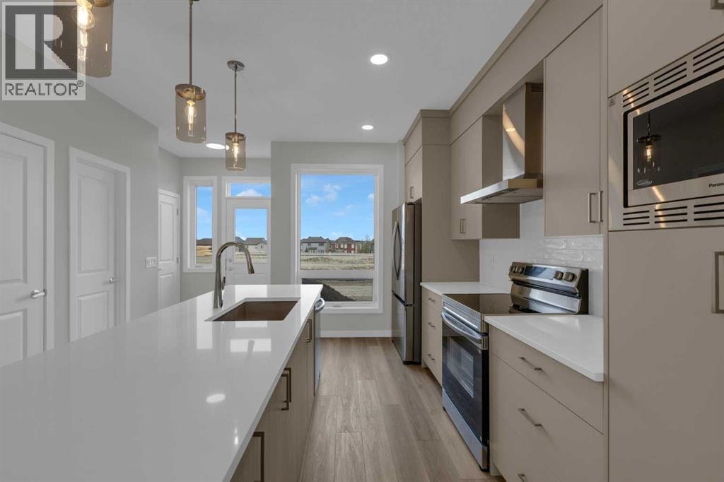 2022 Cobblebrook Crescent SW — photo 13