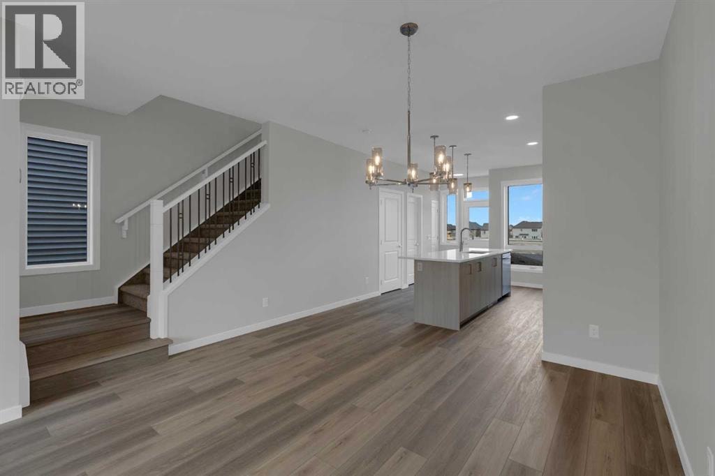 2022 Cobblebrook Crescent SW — photo 7