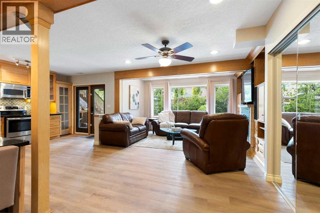410 Royal Crest Bay NW — photo 16
