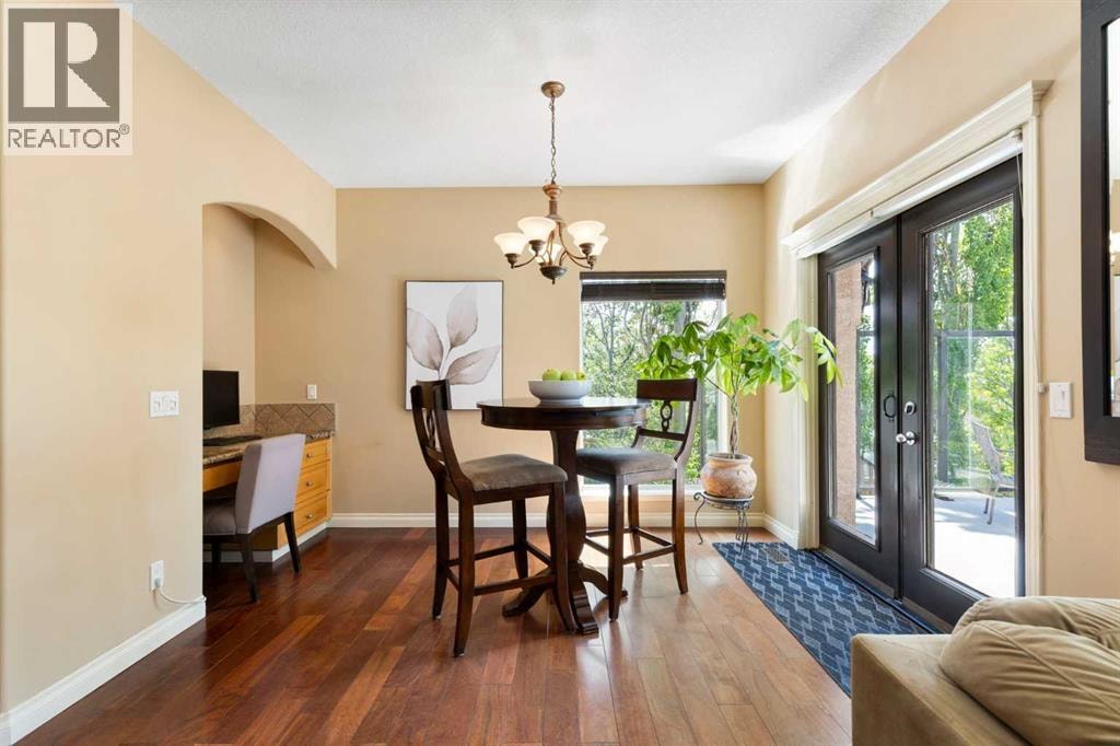 410 Royal Crest Bay NW — photo 12