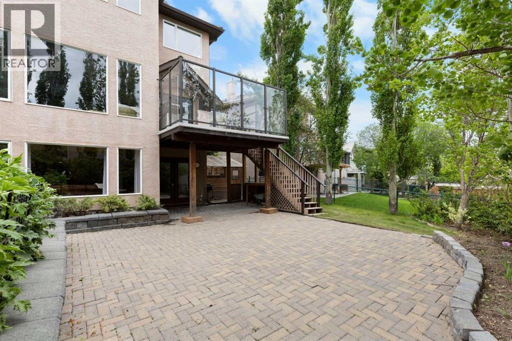 410 Royal Crest Bay NW — photo 42