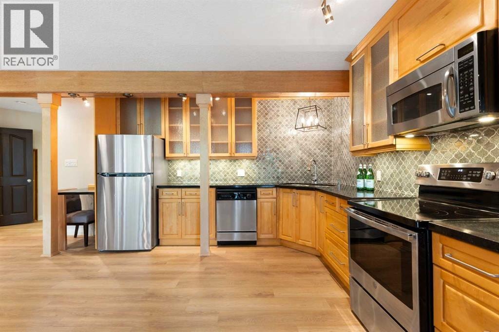 410 Royal Crest Bay NW — photo 21