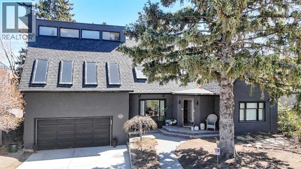 1616 Summer Street SW — photo 1