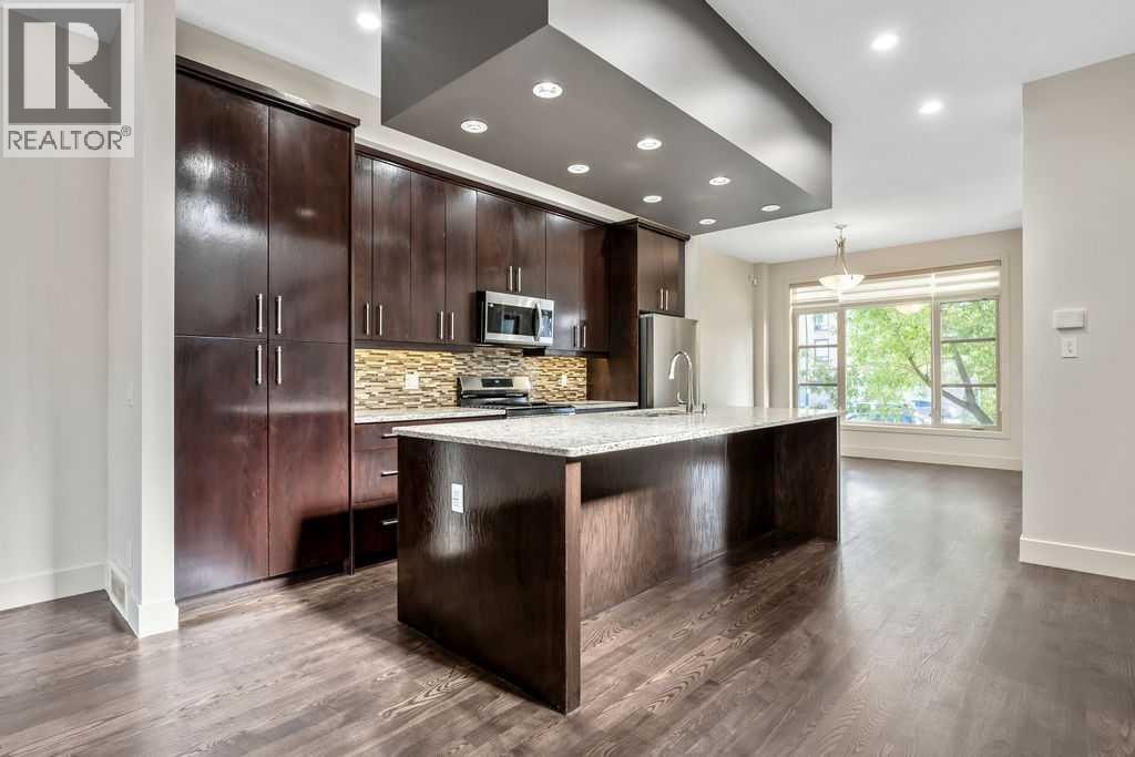 1136 17 Avenue NW — photo 9
