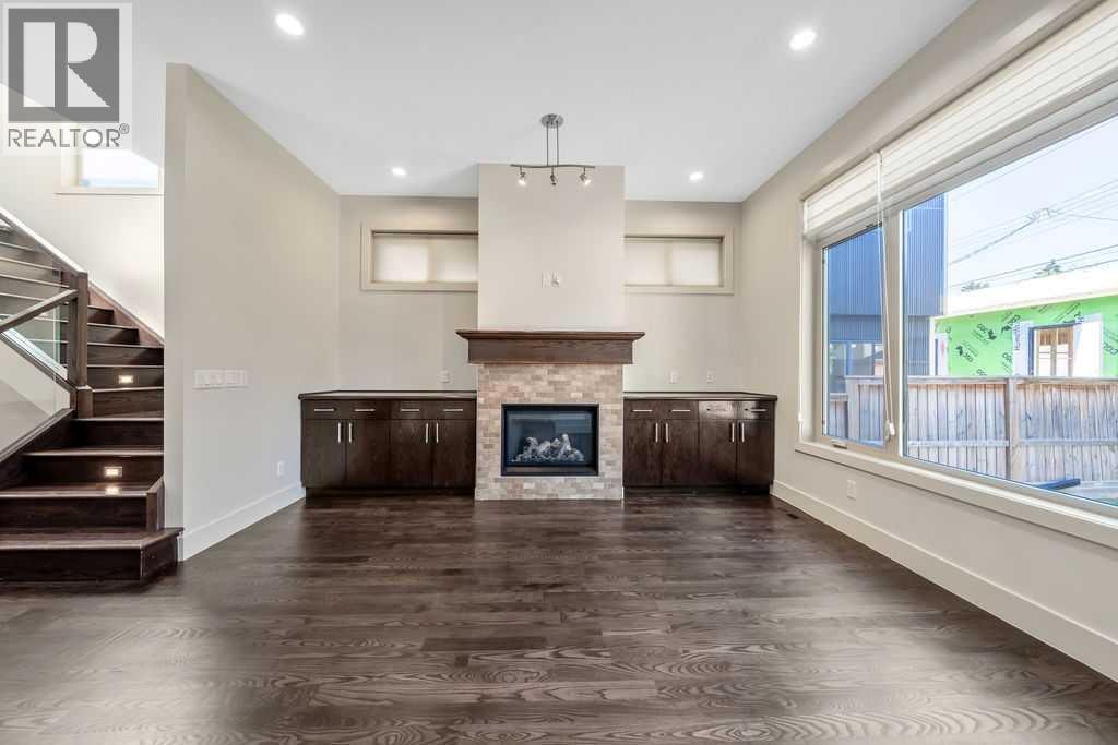 1136 17 Avenue NW — photo 15