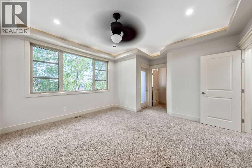 1136 17 Avenue NW — photo 26