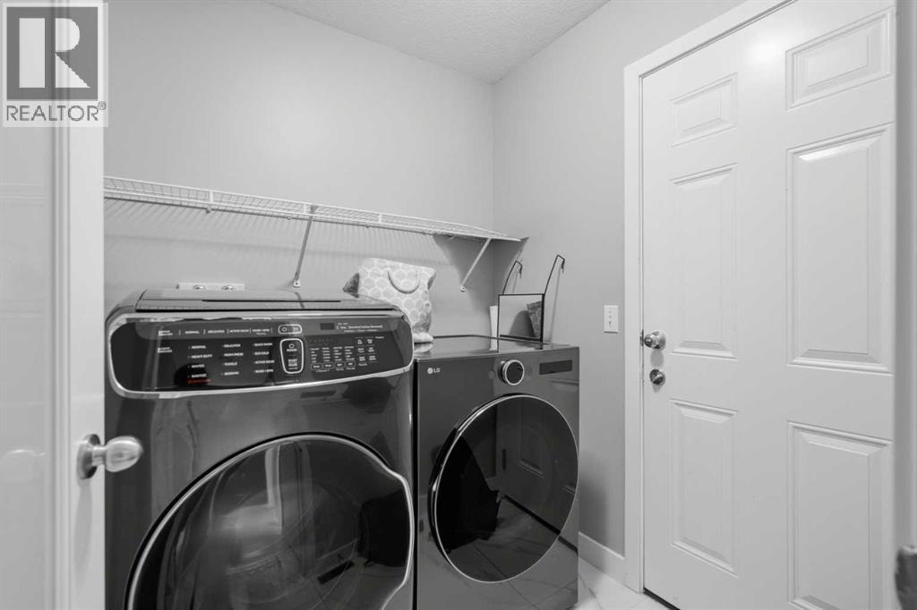 319 Coventry Road NE — photo 27